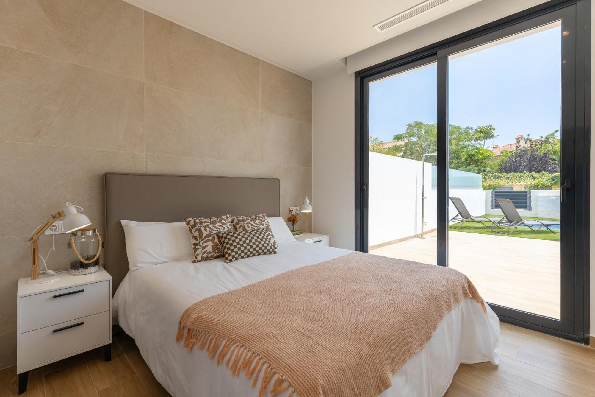 Fidalsa 5 Stars Premium Villa El Campello Exterior photo